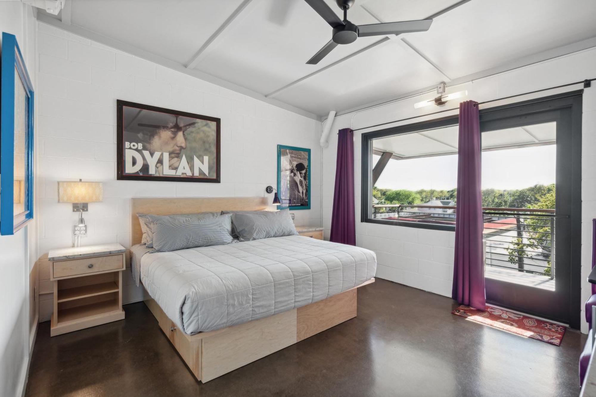 Boutique Vera Hotel In The Heart Of Folly Beach Exterior photo