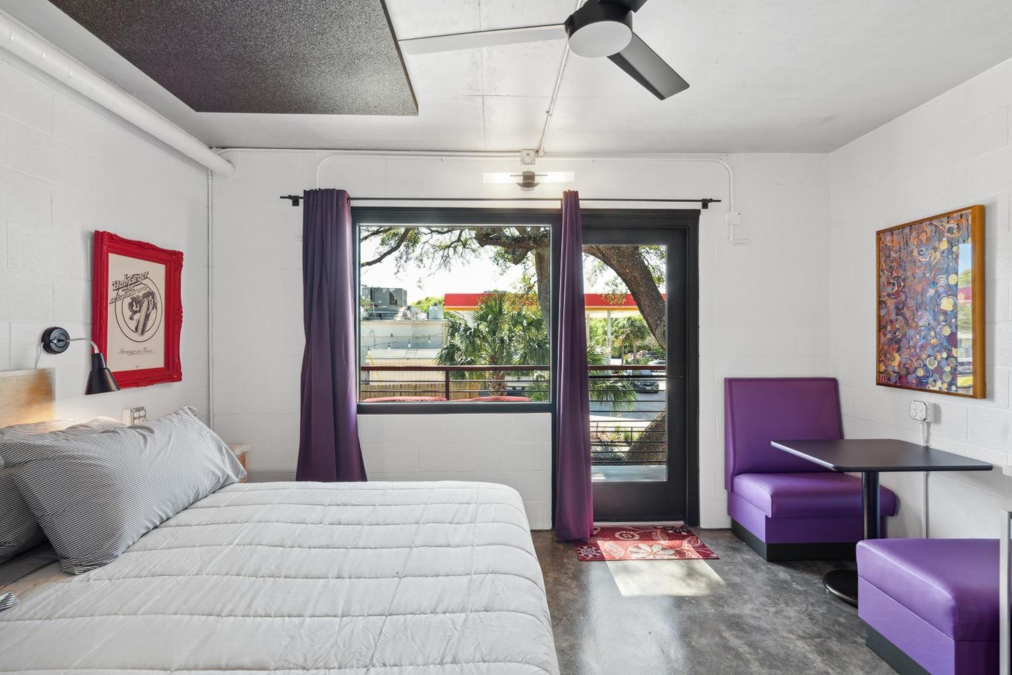 Boutique Vera Hotel In The Heart Of Folly Beach Exterior photo
